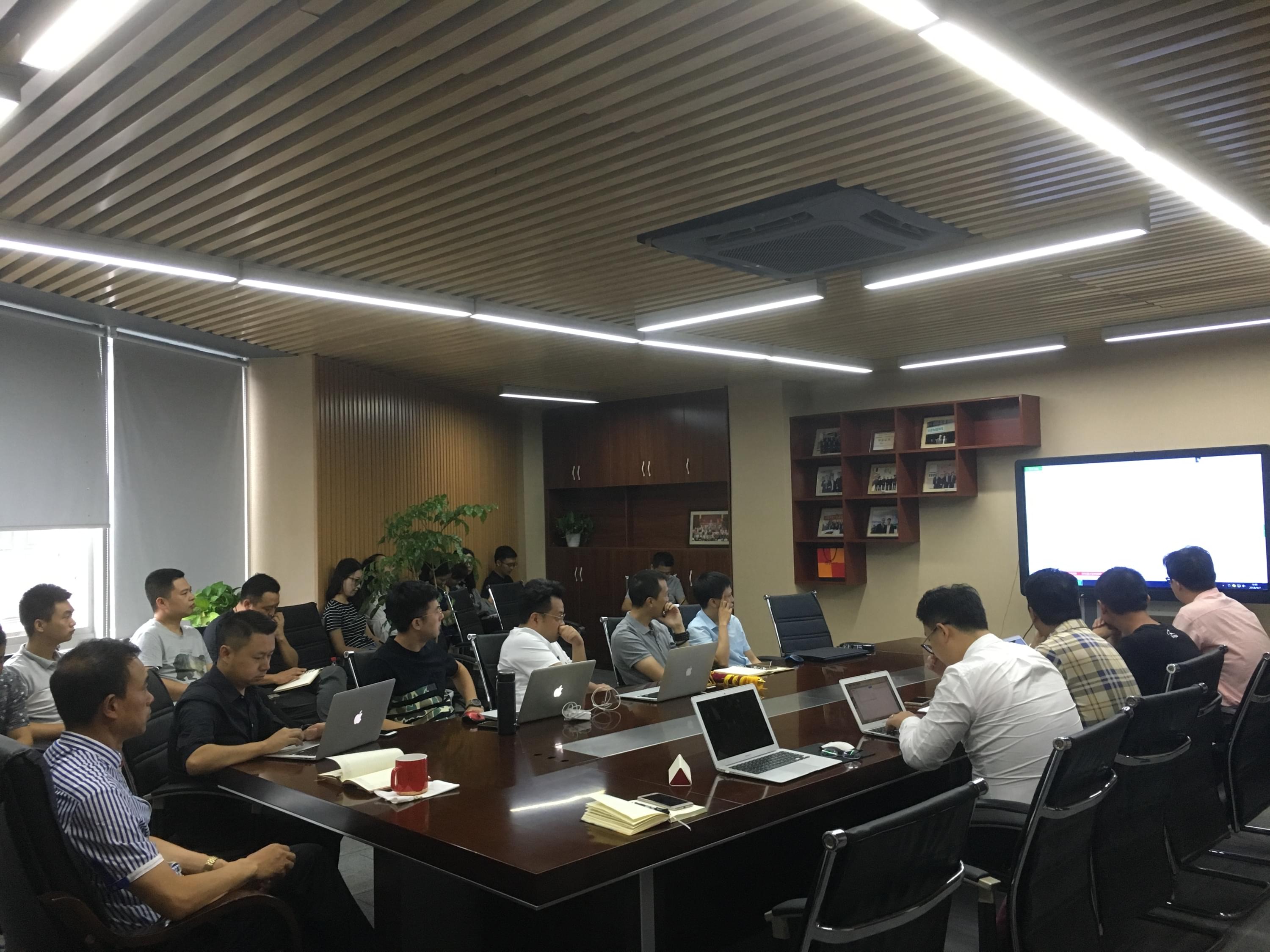 個人團隊共發(fā)展，新天杰傳媒召開8月經(jīng)營會議